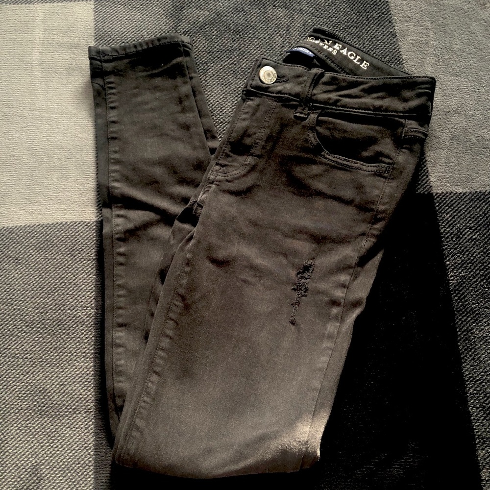 American Eagle minimal ripped black skinny jeans